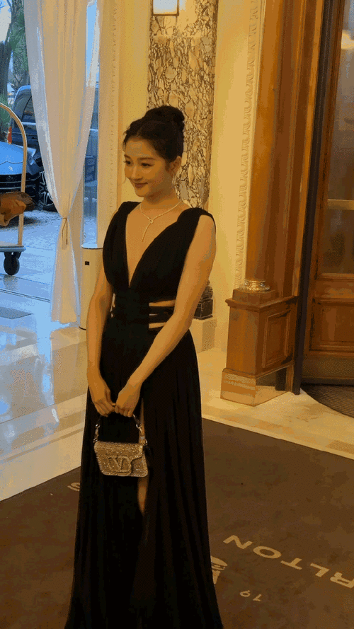 关晓彤造型师向收藏家借礼服##造型师eric高 戛纳独家幕后