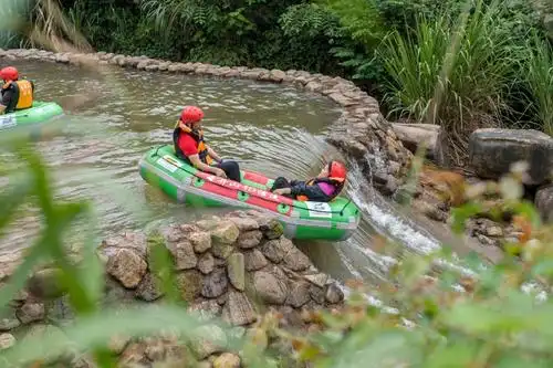 漂流能玩出什么花样江西圣井山全球首创4d漂流