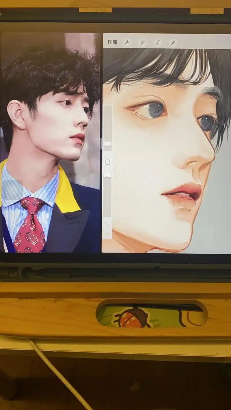 很喜欢这张.#肖战 我的小王子 什么时候还能看卷发造型哇 - 抖音