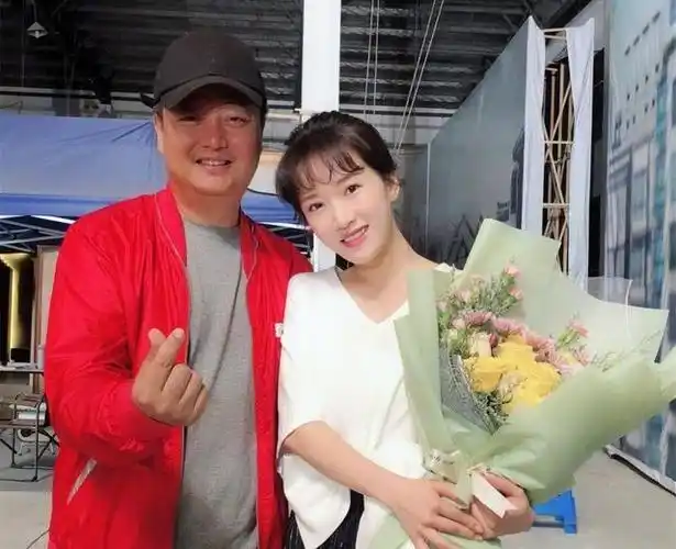 回顾李念我这辈子正确的决定嫁大14岁老公38岁高龄拼三胎