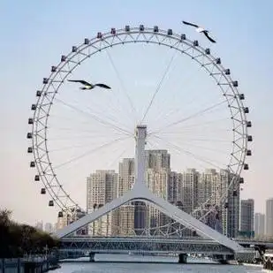 天津警察"baibai"又火了,既能当导游,还能当翻译!