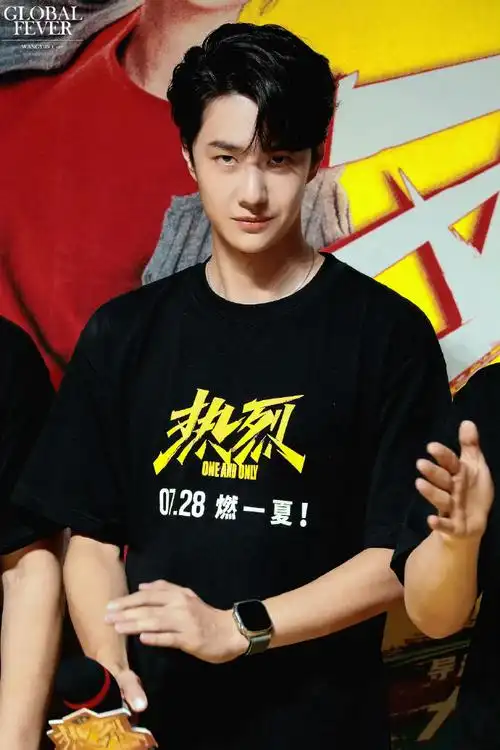 全球热#是博君一肖站姐,是能让王一博肖战看镜头的站姐,是能让王一