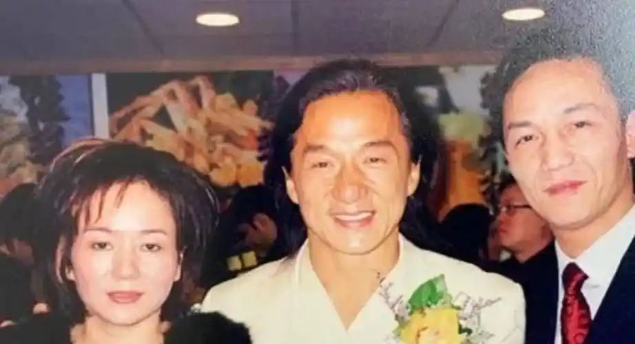 一场生日宴,"撂倒"6位主持人,劣迹斑斑的周正毅什么来头?