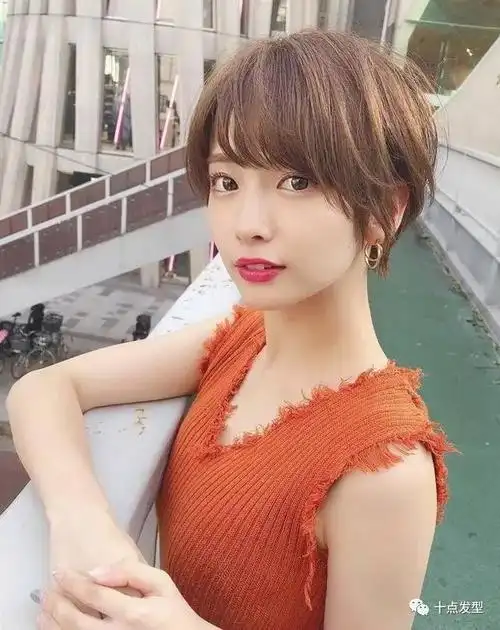 2021年换一款脱单齐耳短发