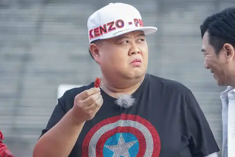 可见这次的手术对于孙越影响不大小编个人来看,孙越的体重在普通人