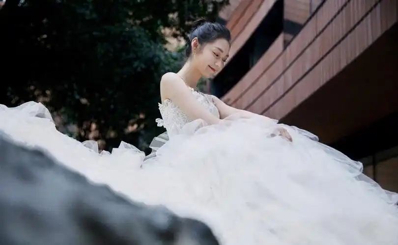 段奥娟复古优雅性感活动照图片46