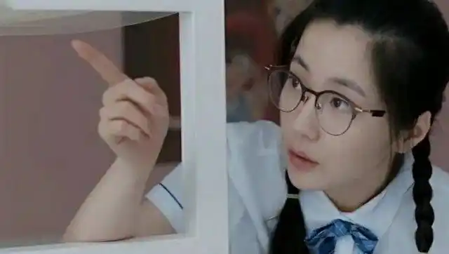 考古《少年派》梁云舒cut1(王艺瑾饰演)