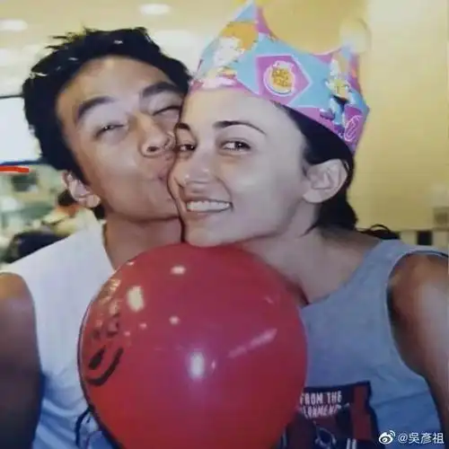 各地"吴彦祖"评论区团建|成龙|模特|彭于晏|lisa|电影导演|美少年之恋