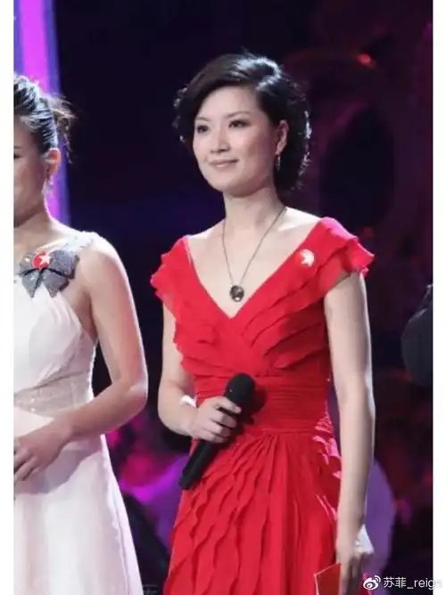 上海6位主持人集体低调变高调!为什么会不按常理呢