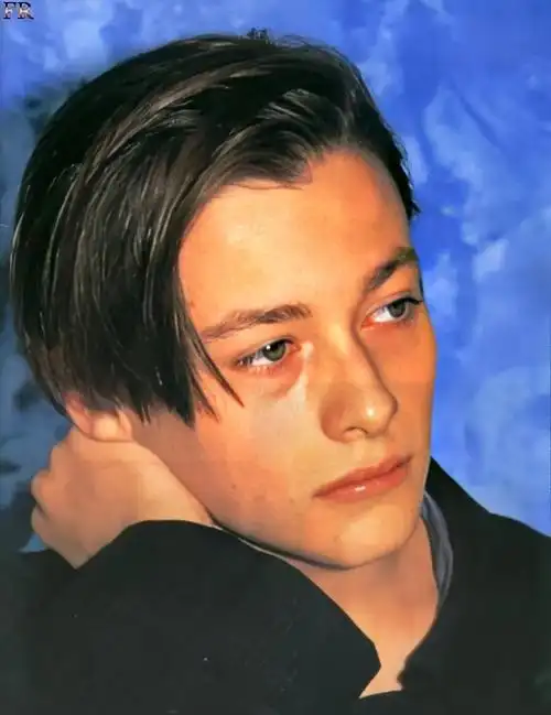 还有人记得昙花一现的美少年爱德华·弗朗吗?