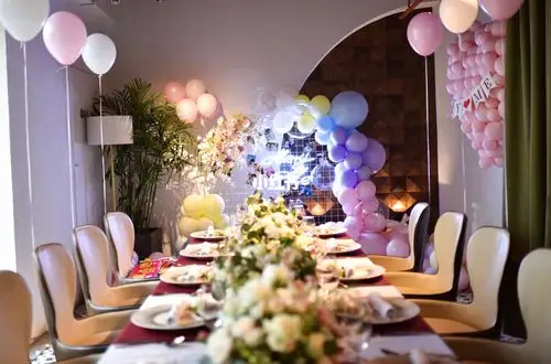 西餐厅求婚气球布置策划|可爱卦_求婚_气球_浪漫_求婚策划_婚嫁_婚礼