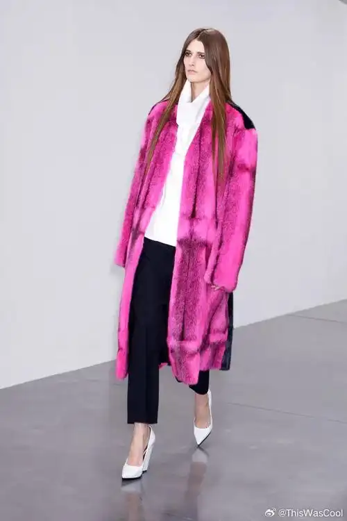 年,中国版《elle》9月刊,摄影师benoit peverelli在巴黎拍摄的范冰冰