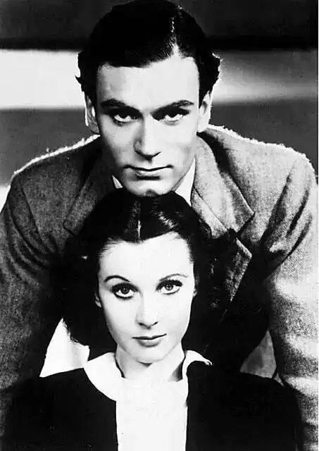 费雯丽:她美艳不可方物,与赫本齐名,憧憬童话般爱情却惨遭抛弃