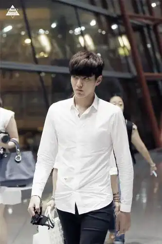 2014吴亦凡深圳-北京_高清图片大全-爱豆app