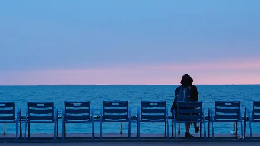 iphone12黑色系高清动态壁纸- iphone12壁纸,mac动态壁纸,苹果壁纸mac