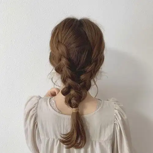 2021造型5个简单特别的马尾编发造型减龄显瘦气质up
