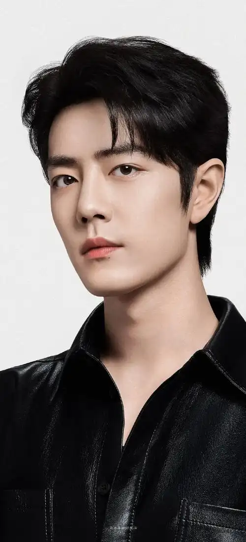 肖战得闲谨制围读上班路透##肖战顺顺利利##肖战