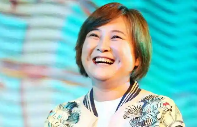 贾玲简介今天咱们来说说贾玲导演的这几部电影.