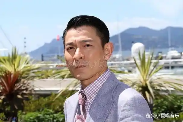 为什么网友称:看了刘德华1999年的演唱会,才知道什么叫作演唱会