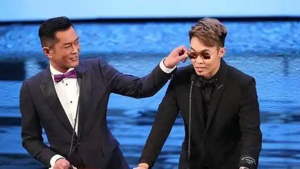 古天乐每天只吃一顿饭,饿了就喝水充饥,已坚持十多年