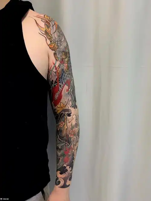 麒麟般若彩色花臂