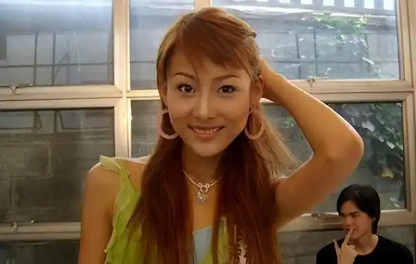 2005年,有个选秀节目叫《我型我秀》,它让普通人有了变成明星的机会