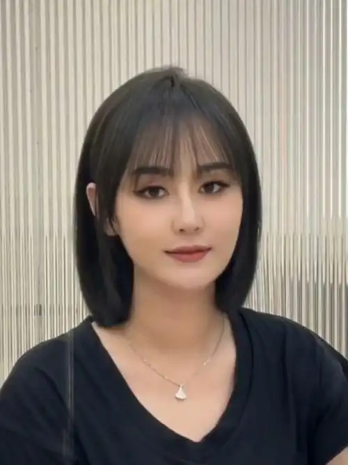 适合20-35岁的锁骨发73减龄耐看