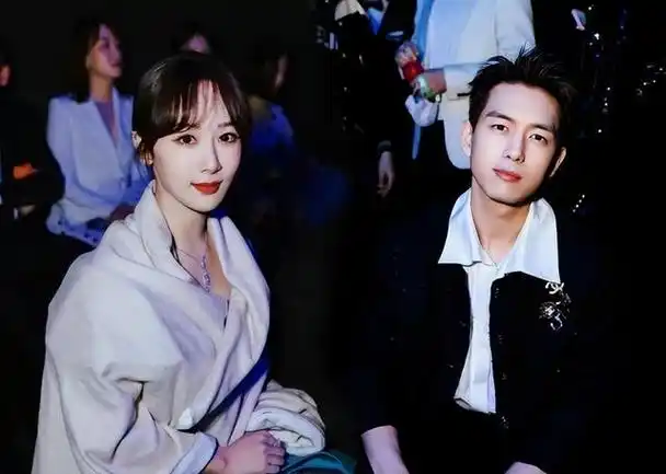 杨紫和李现在秘密交往李现杨紫是同一家公司的艺人吗