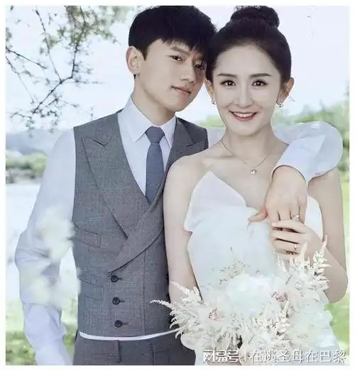 香港知名娱记曝光谢娜在香港街头扇刘烨一巴掌