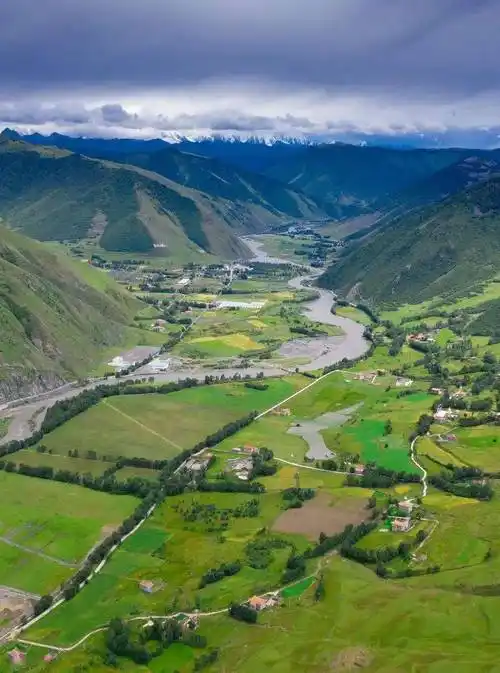 318国道,中国最美的景观大道