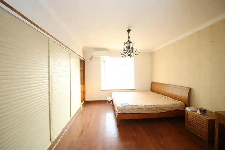 烈士公园观景房 鹏程世家大三房带露阳台出售