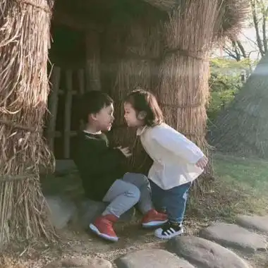 萌萌哒小知己爱人头像,情侣头像图片-回车桌面