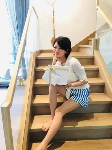 走进曹曦文的豪宅小区院里开卡丁车独栋花园洋房装修超豪华