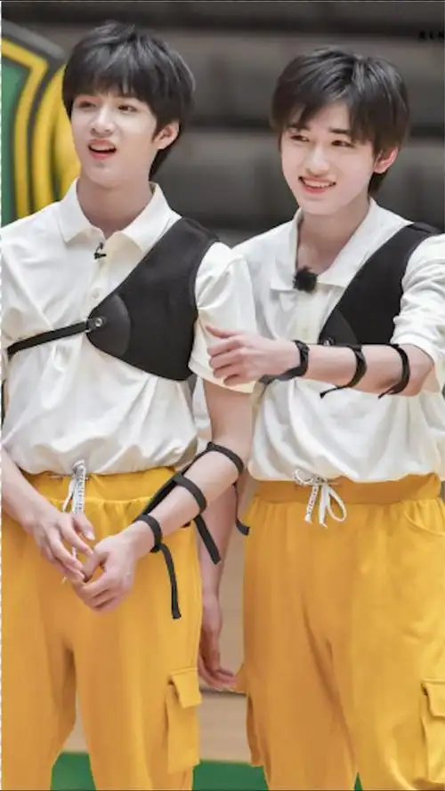 tnt宋亚轩和贺峻霖的玩闹引起的大醋缸翻车现场你们放过彼此吧