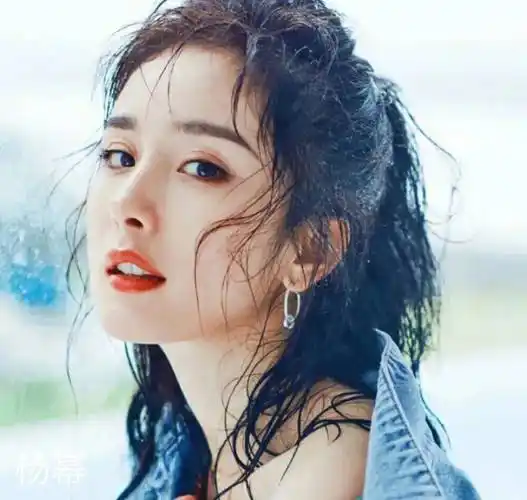 杨幂完美收场,迪丽热巴独扛大旗,嘉行可谓输的彻底_方面_离开_顶流