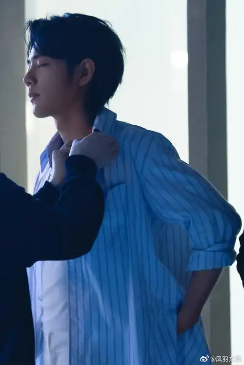 肖战闭眼侧脸##肖战呆萌脸#    肖战闭眼侧颜  肖战呆萌脸好可爱!