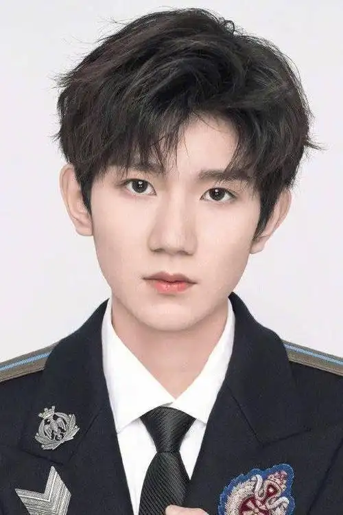 王源证件照合集 阳光大男孩心动上线