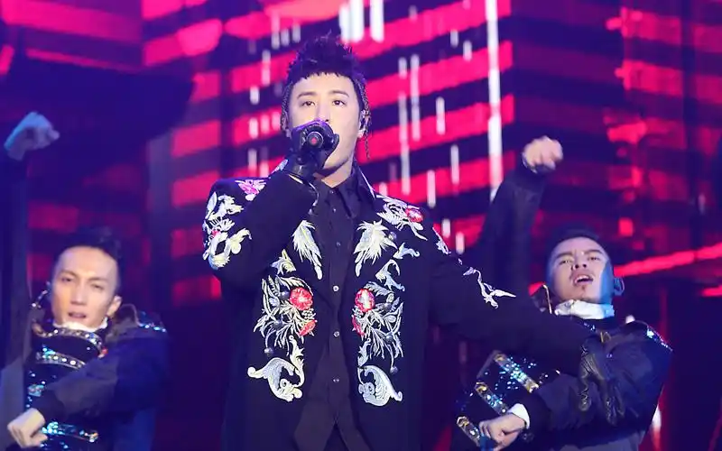 【潘玮柏】#2019上海演唱会# 【转机】