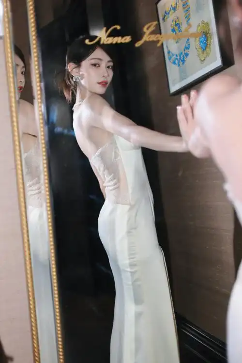 hello时装周##许佳琪的秀场日记