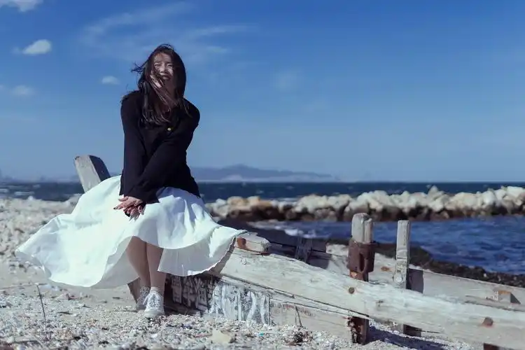 海边总有一些有趣的人和事