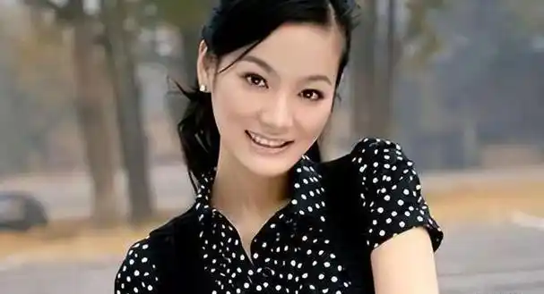 方柏霓说了算,家中的饮食决策权由她把控.