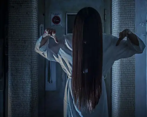 盘点鬼片中惊悚的鬼 - 恐怖灵异 - zeze!啧啧