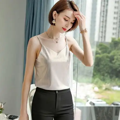 性感炸街渐变打底吊带内搭春秋2021年新款背心女夏外穿设计感小众