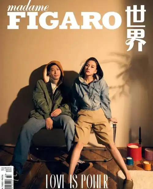 何超莲窦骁夫妻合体营业俊男靓女好养眼