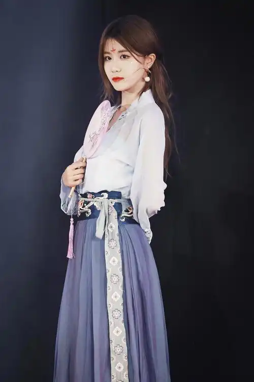 左婧媛古风公演返图