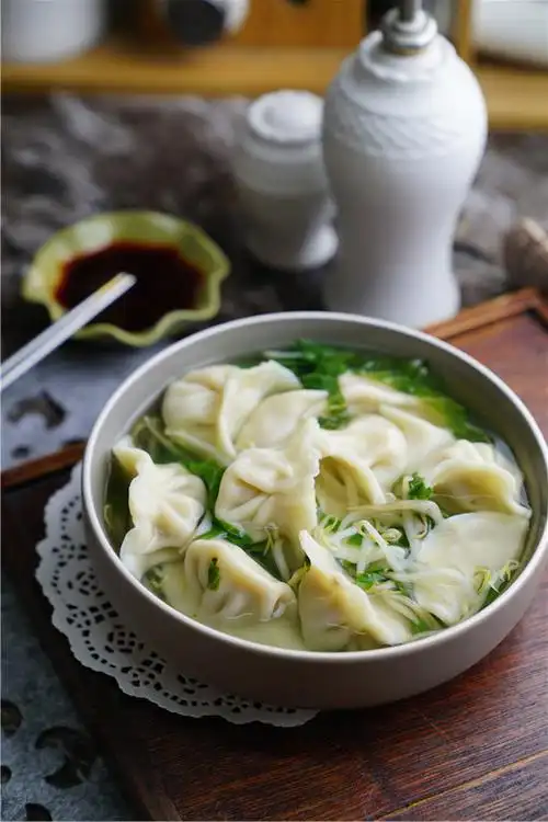 豆芽青菜汤饺,豆芽青菜汤饺的家常做法 - 美食杰豆芽青菜汤饺做法大全