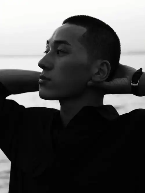 寸头每个男生都要尝试一下