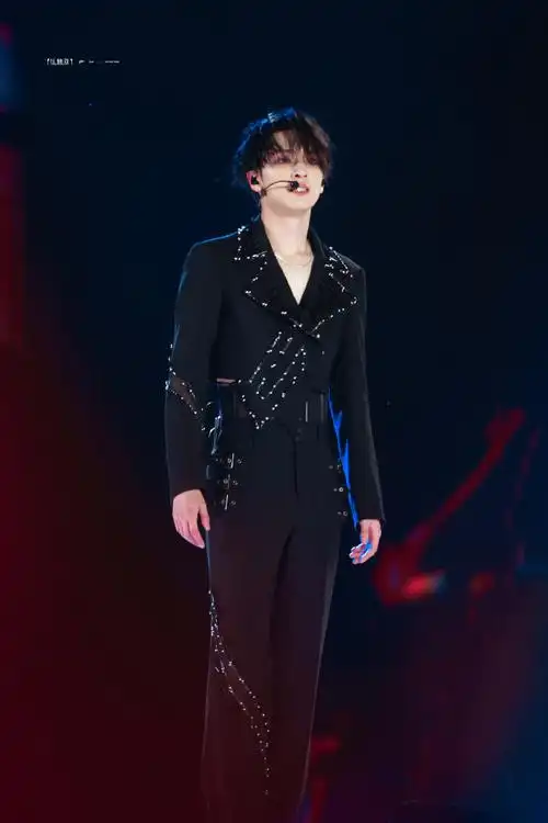 严浩翔用rap串联自己所有的歌##今日星拍放送