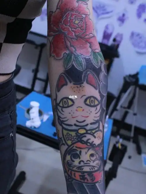 未完成 慢慢接#纹身 #传统纹身  #花臂  #招财猫纹身 #招财猫花臂