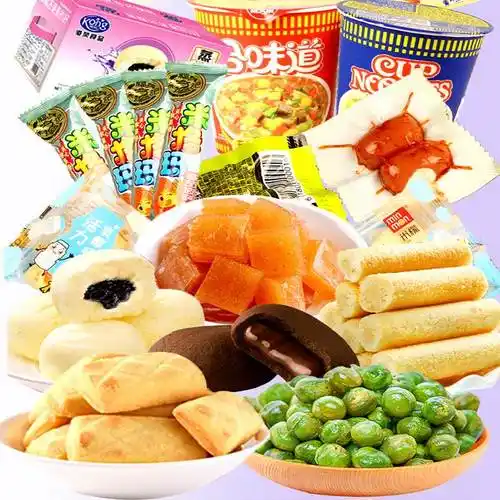 食品膨化零食大礼包休闲小吃薯片威化饼干网红膨化食品